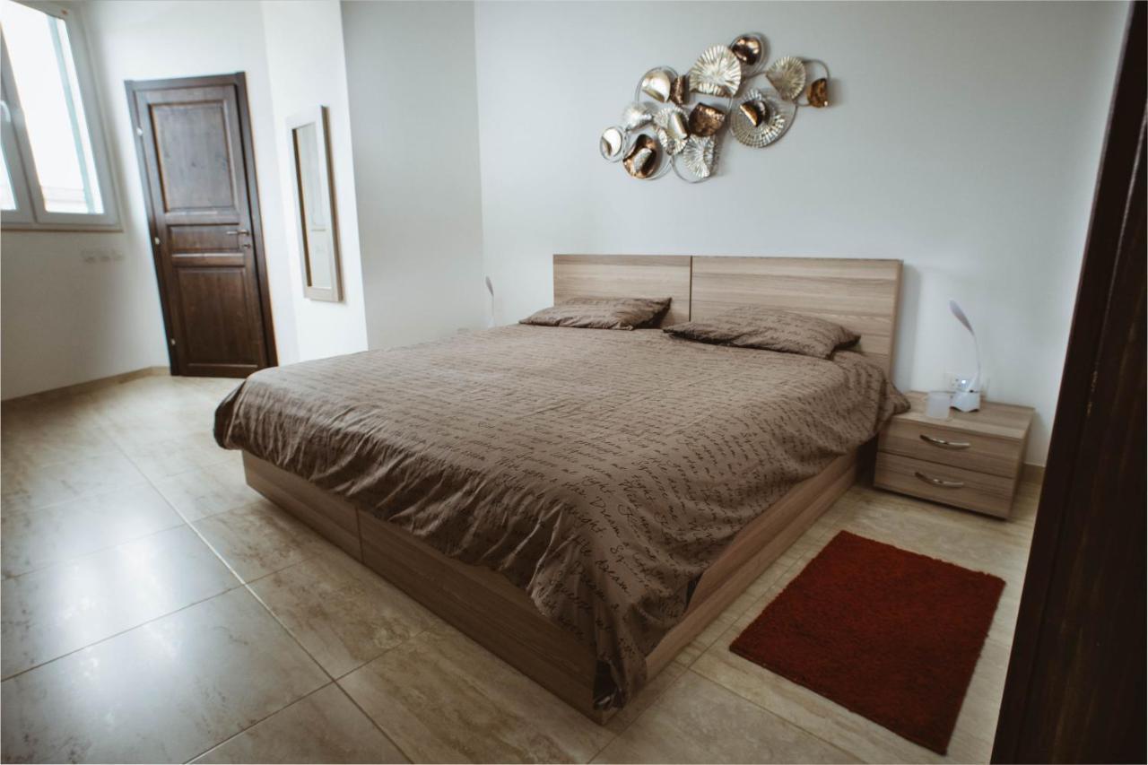 Fauzia B&B Hamrun Экстерьер фото